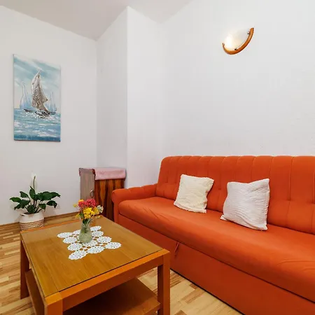 Apartments Krunoslav Punat Exterior photo