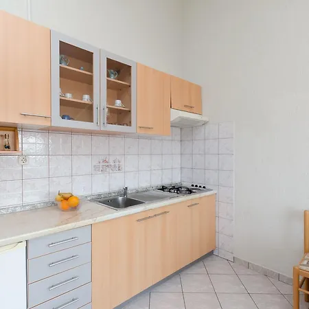 Apartments Krunoslav Punat Exterior photo