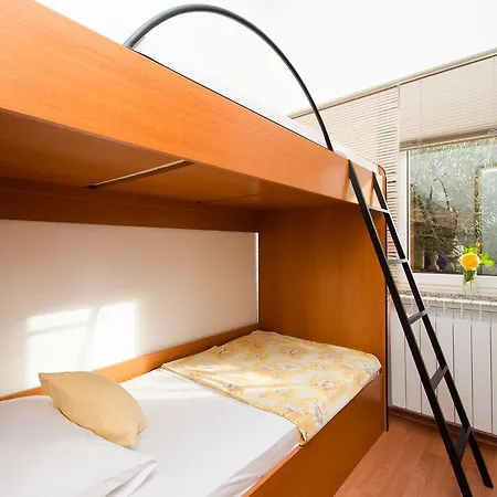 Apartments Krunoslav Punat Exterior photo