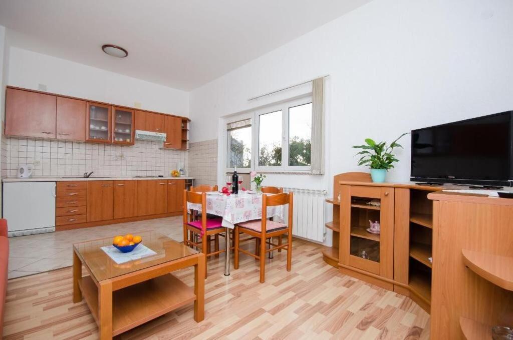 Apartment Krunoslav *