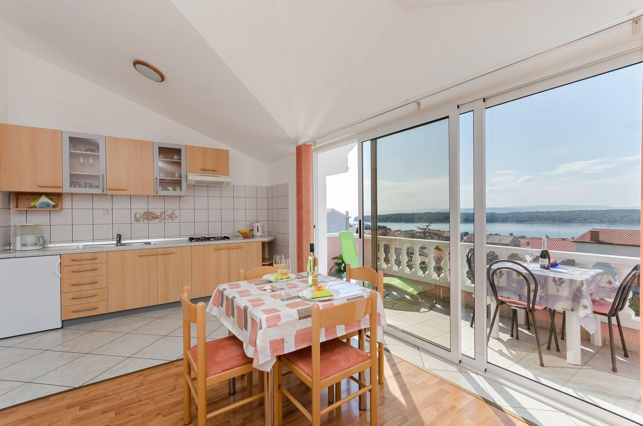 Apartment Krunoslav Punat