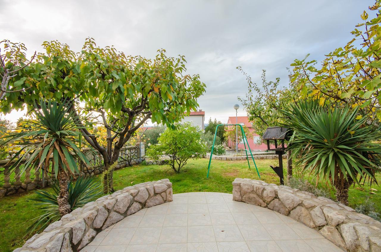Krunoslav Apartment Punat